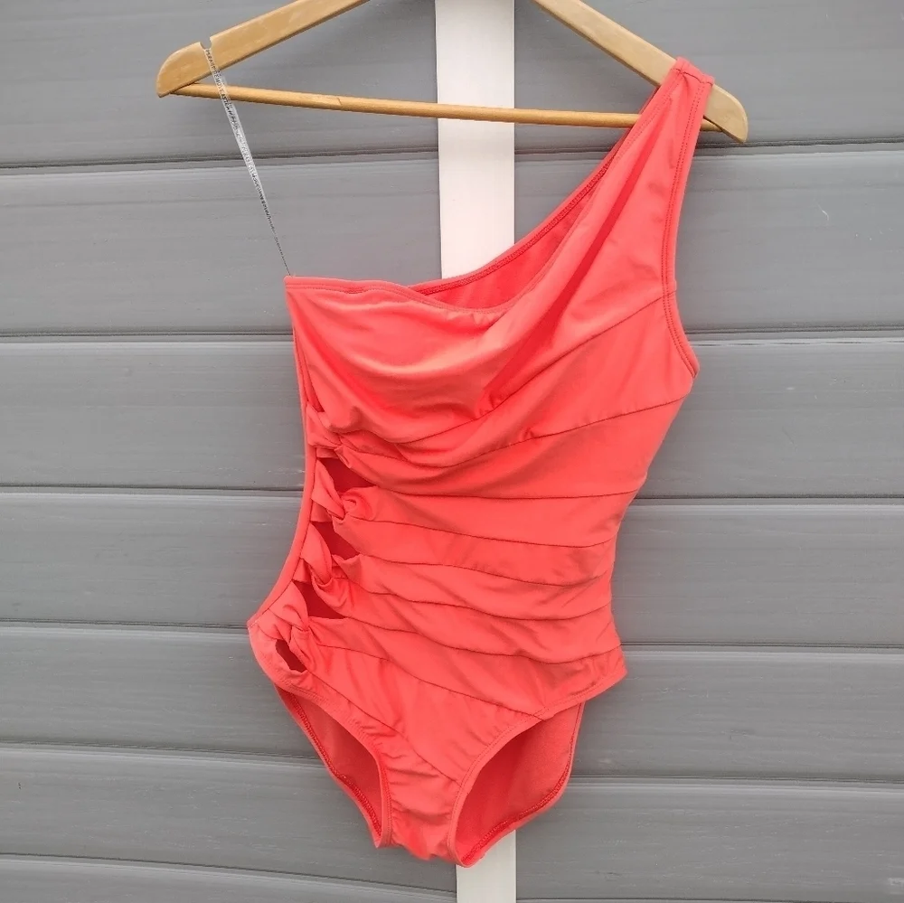 Carmen Marc Valvo Asymmetrical Cut Out One Shoulder Swimsuit Hot Coral Sz 14